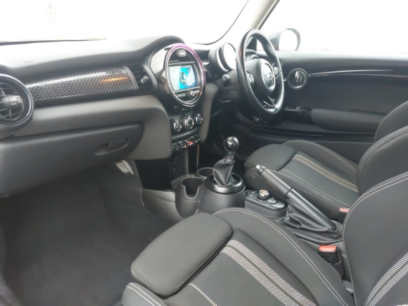 Used MINI Hatch 2018 for sale - 77644703: Photo 5