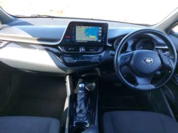 Used Toyota C-HR 2019 for sale - 74641607: Photo