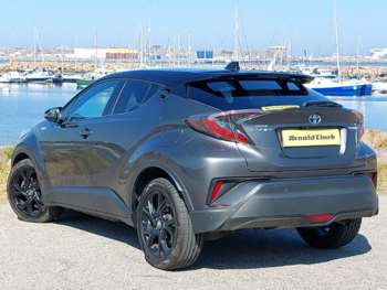 Used Toyota C-HR 2019 for sale - 74641607: Photo
