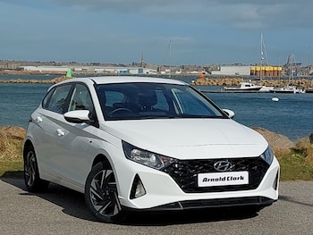 Used Hyundai i20 2023 for sale - 78140153: Photo