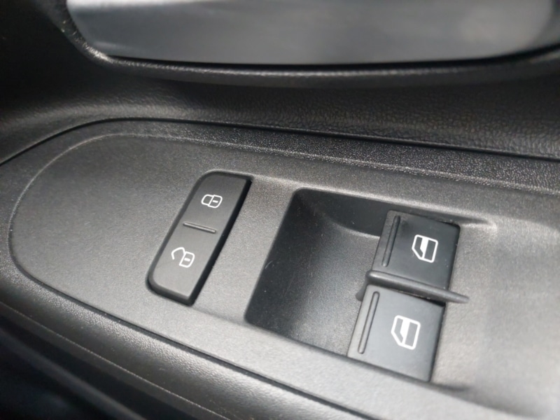 Used Volkswagen up! 2023 for sale - 77031919: Photo 19