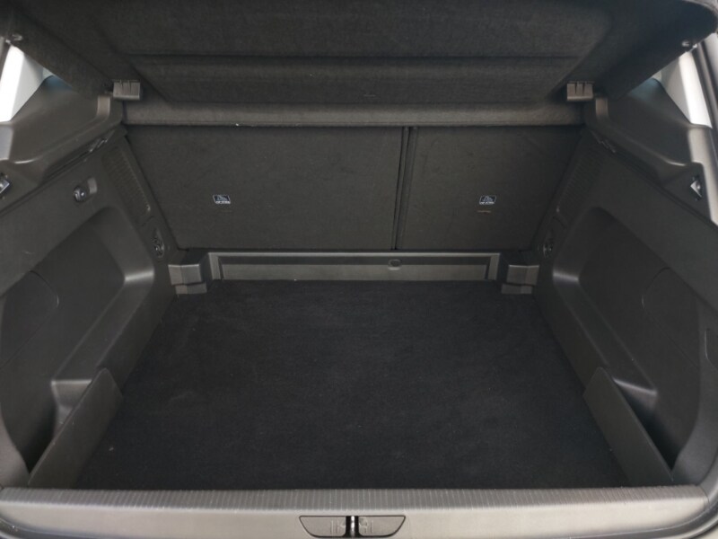 Used Vauxhall Grandland X 2018 for sale - 77722117: Photo 8