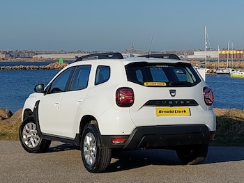 Used Dacia Duster 2022 for sale - 77999466: Photo