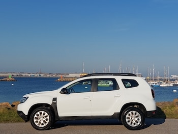 Used Dacia Duster 2022 for sale - 77999466: Photo