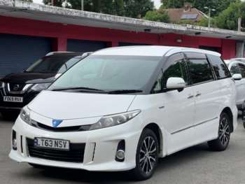 Used Toyota Estima  for sale - 75261080: Photo
