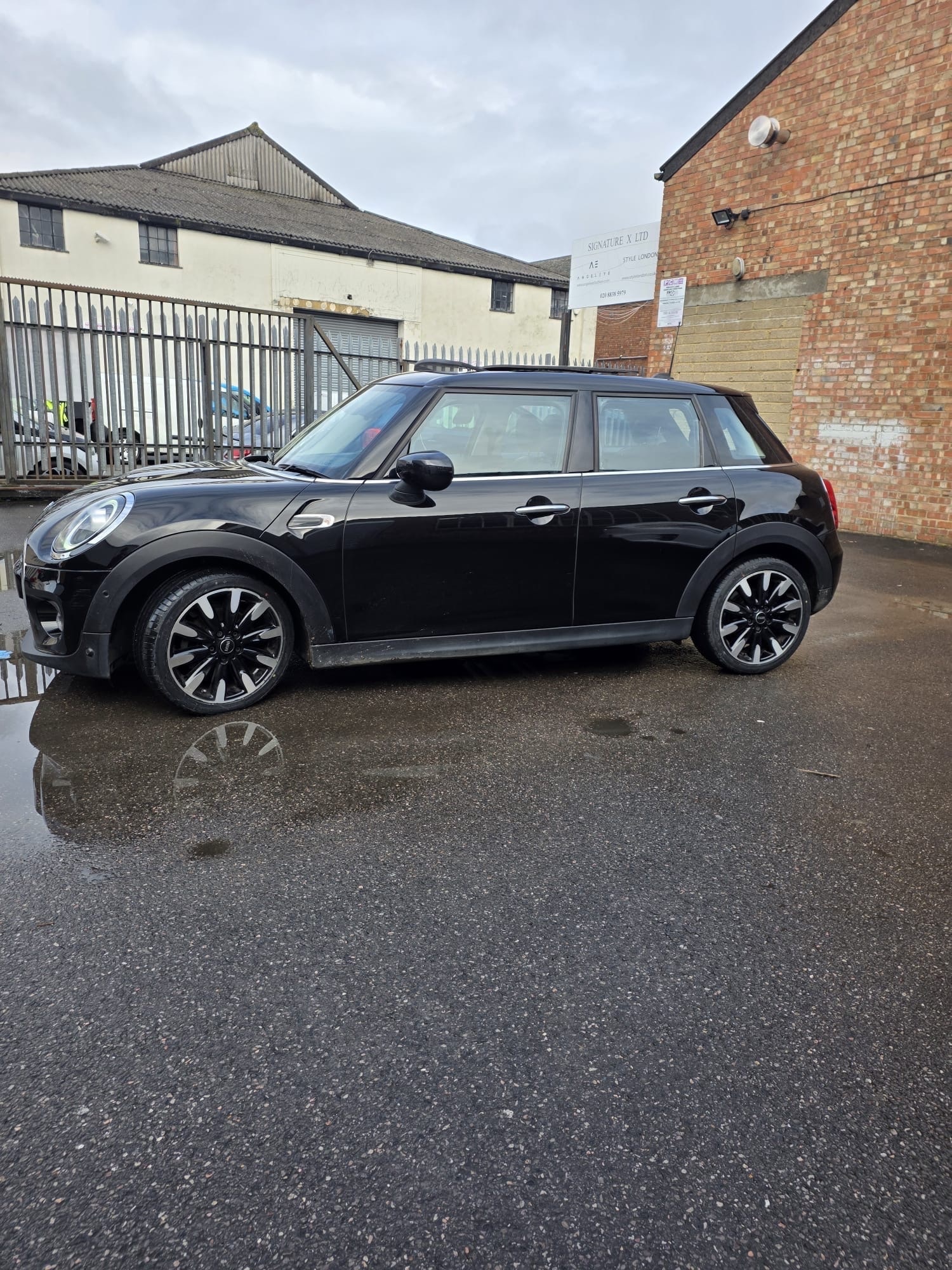 Used MINI Hatch 2021 for sale - 77791271: Photo 8