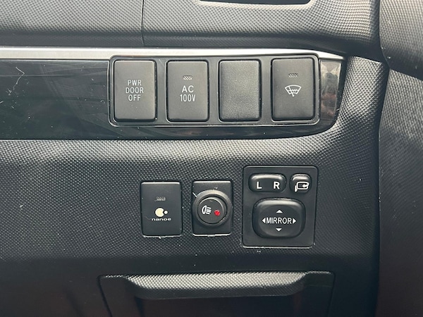 Used Toyota Estima 2019 for sale - 76177244: Photo 22
