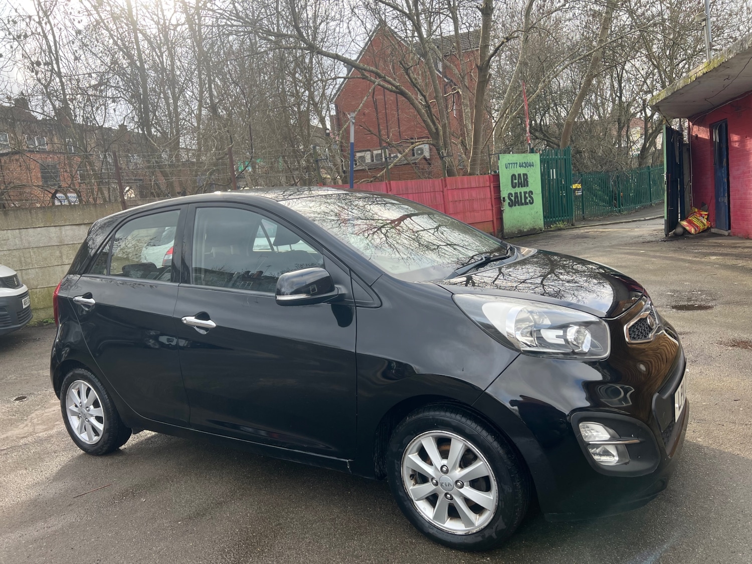 Used Kia Picanto 2011 for sale - 77494524: Photo 2