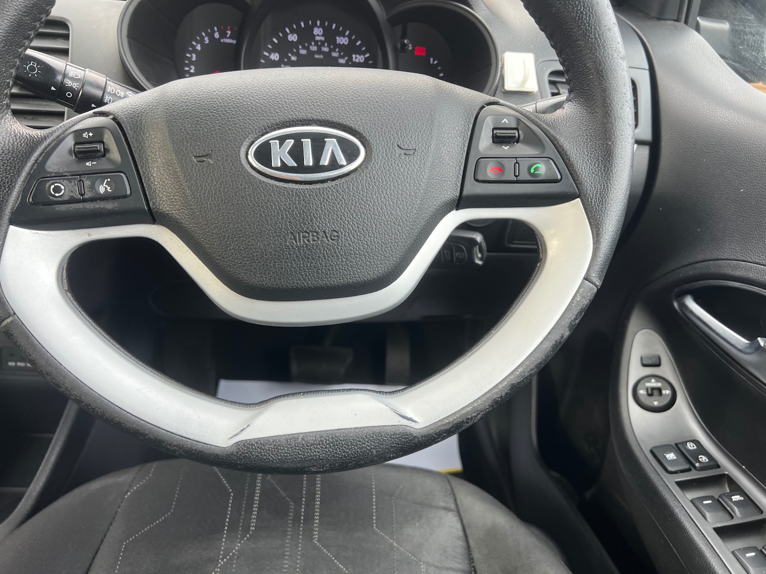 Used Kia Picanto 2011 for sale - 77494524: Photo 28