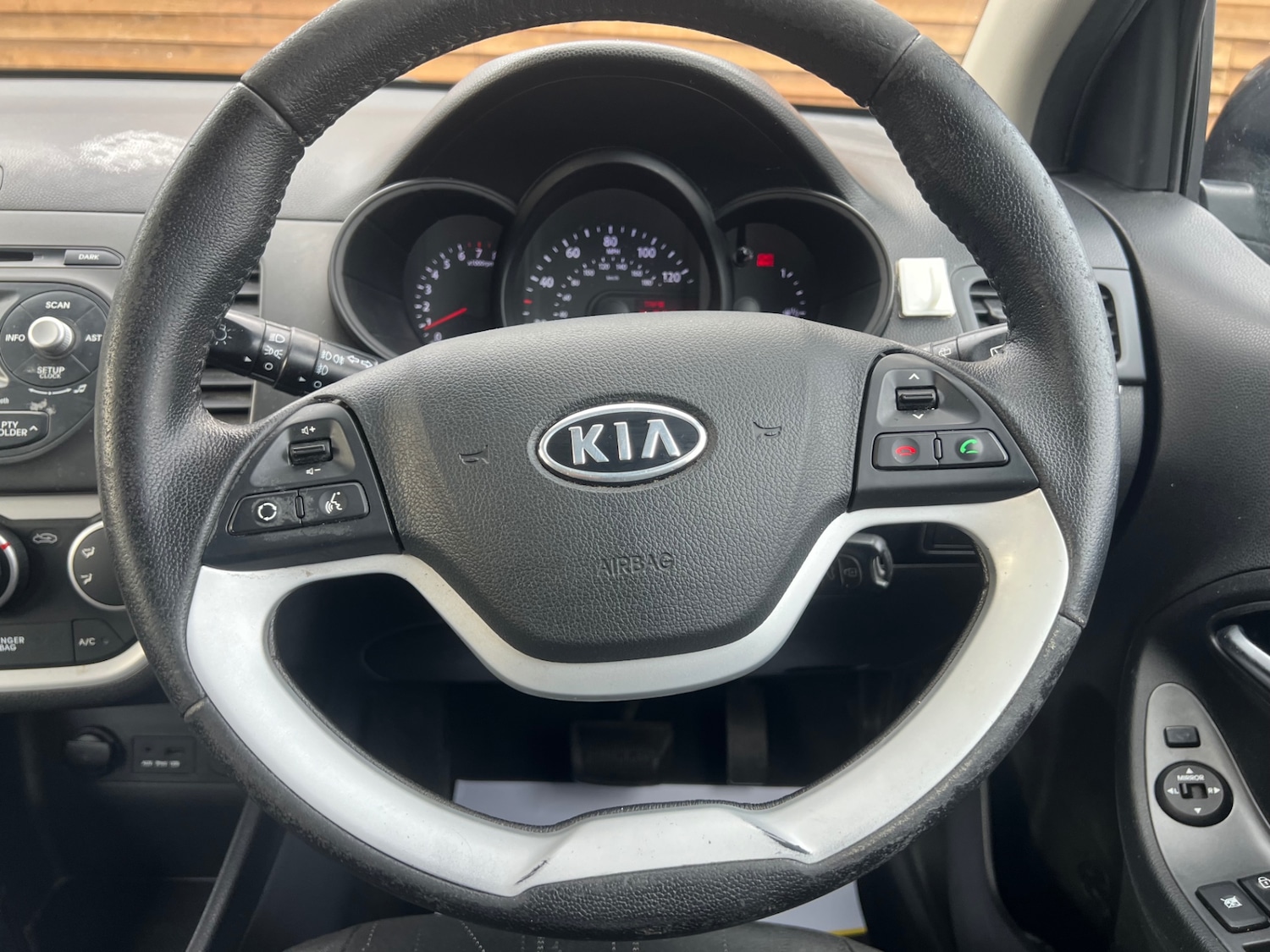 Used Kia Picanto 2011 for sale - 77494524: Photo 29
