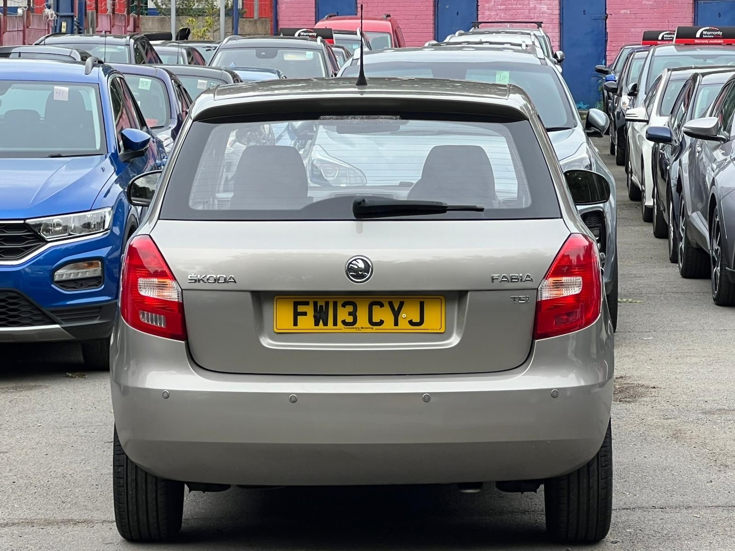 Used Skoda Fabia 2013 for sale - 77438504: Photo 10