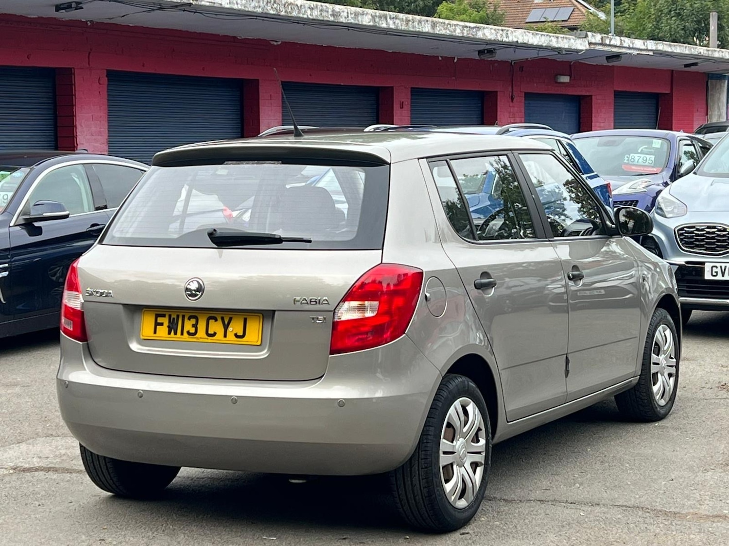 Used Skoda Fabia 2013 for sale - 77438504: Photo 8