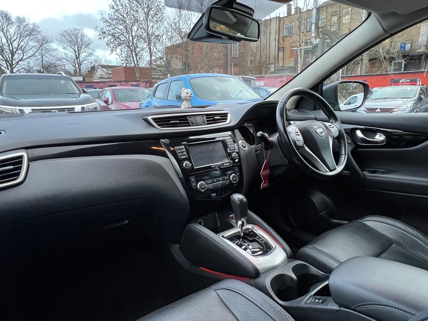 Used Nissan Qashqai 2017 for sale - 77387792: Photo 12