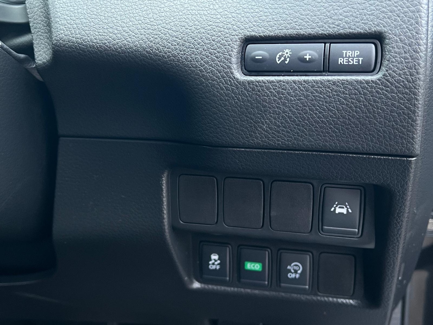 Used Nissan Qashqai 2017 for sale - 77387792: Photo 22