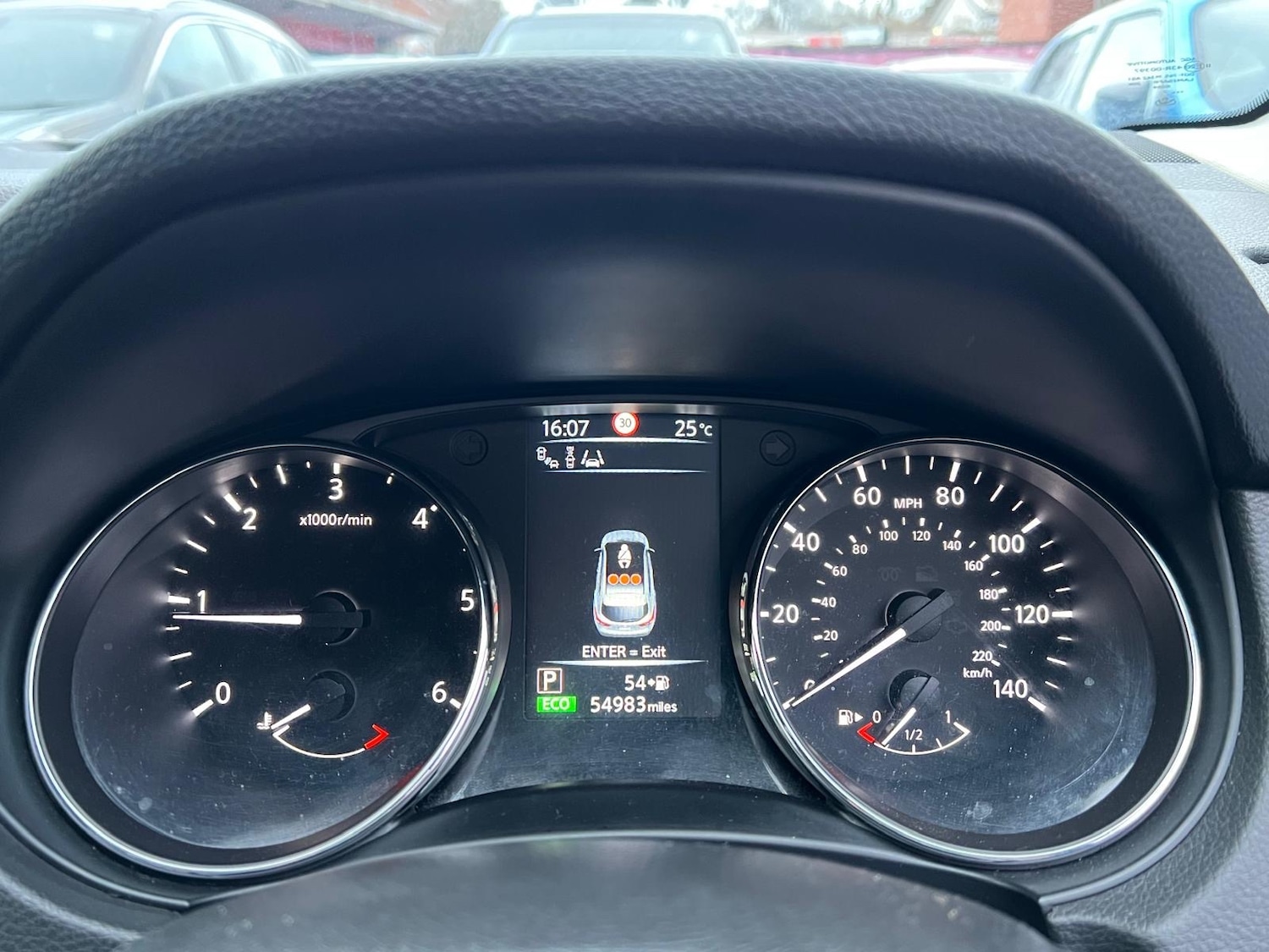 Used Nissan Qashqai 2017 for sale - 77387792: Photo 26