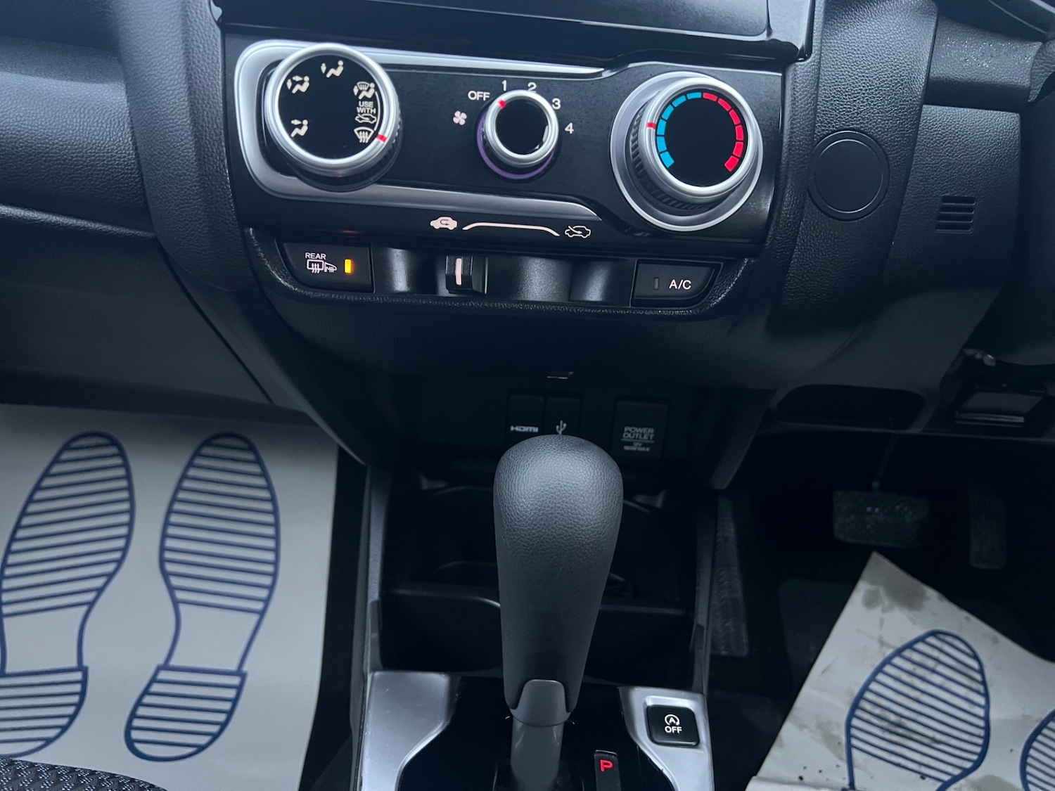 Used Honda Jazz 2018 for sale - 76887495: Photo 39