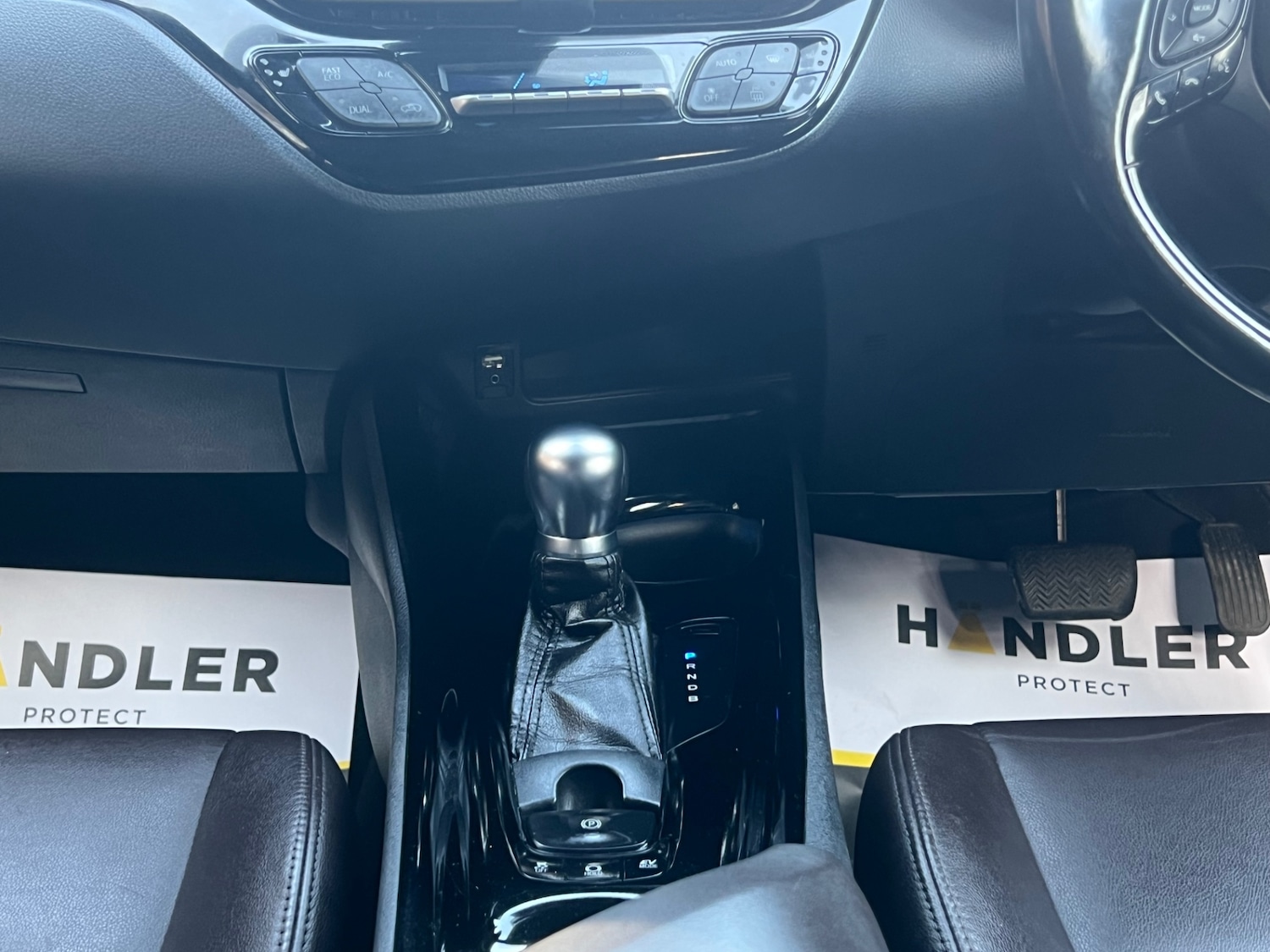 Used Toyota C-HR 2018 for sale - 77804304: Photo 19