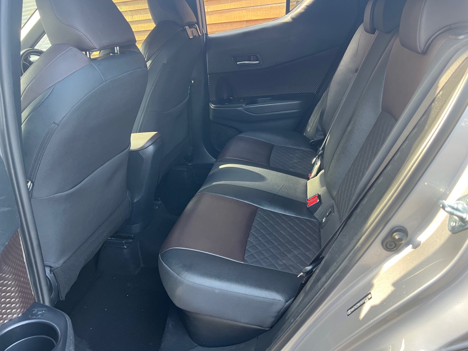 Used Toyota C-HR 2018 for sale - 77804304: Photo 30