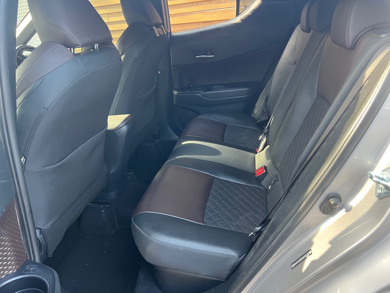 Used Toyota C-HR 2018 for sale - 77804304: Photo 36