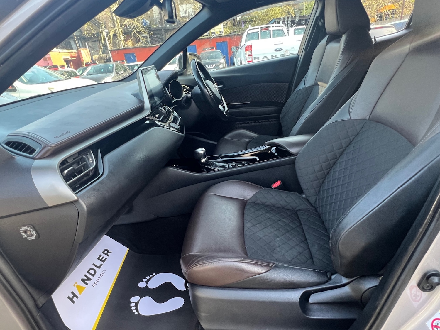 Used Toyota C-HR 2018 for sale - 77804304: Photo 41