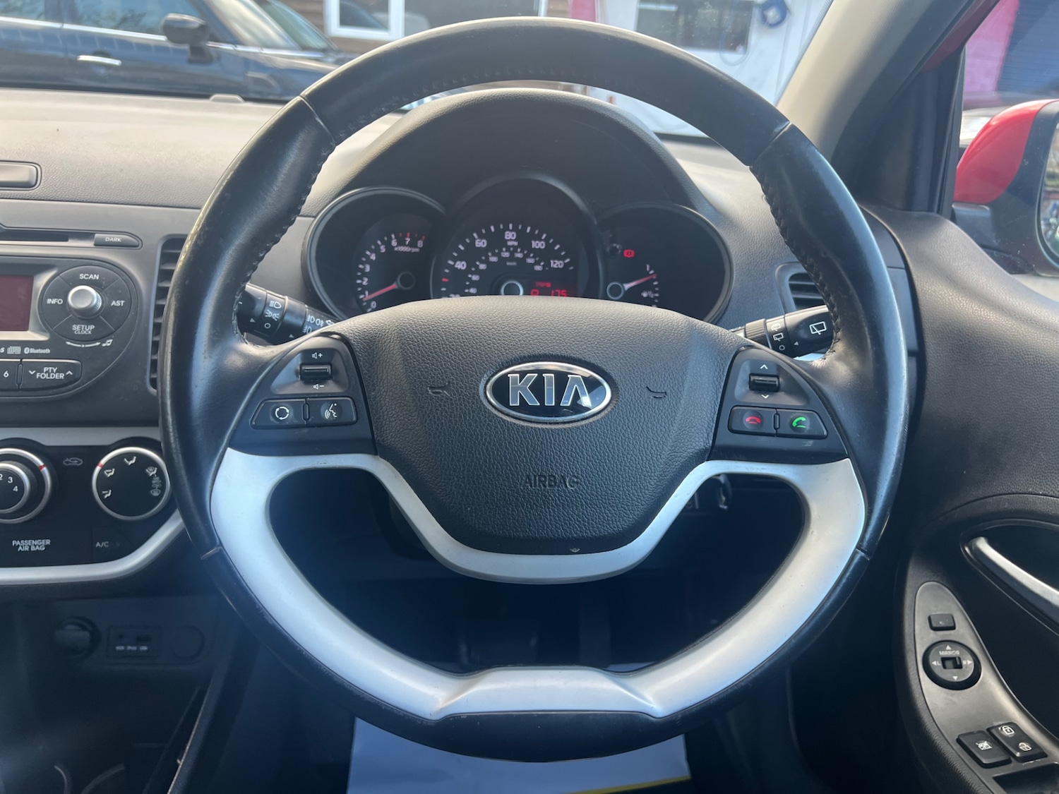 Used Kia Picanto 2012 for sale - 77837135: Photo 14
