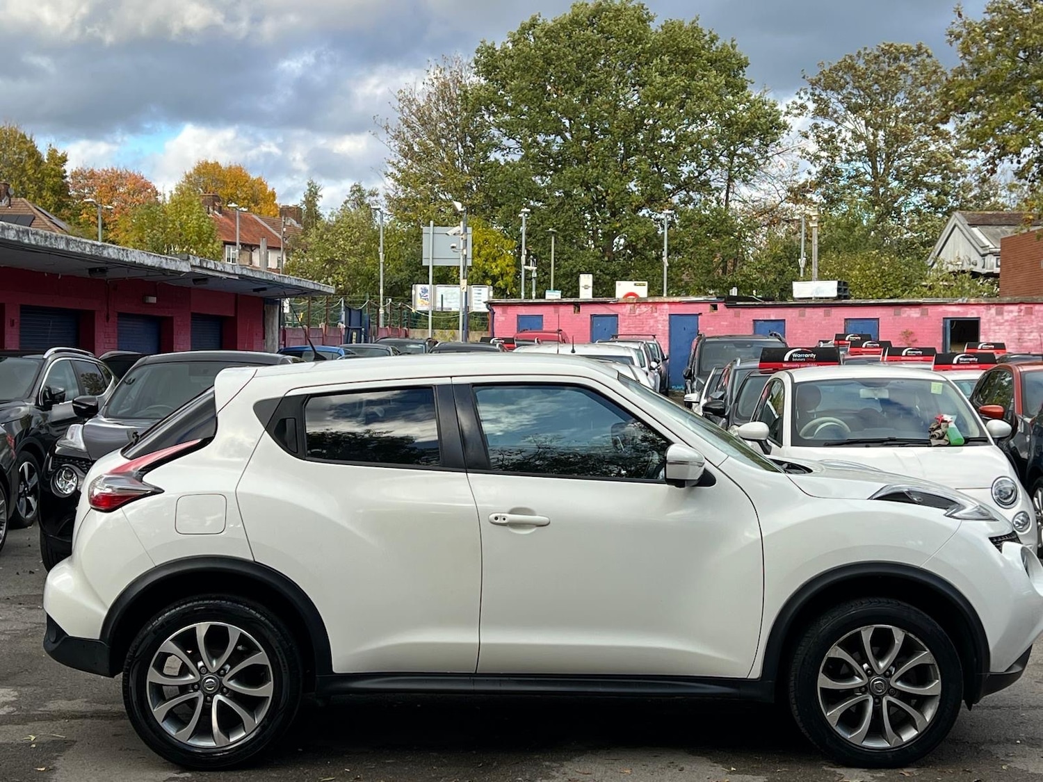 Used Nissan Juke 2016 for sale - 76370019: Photo 4