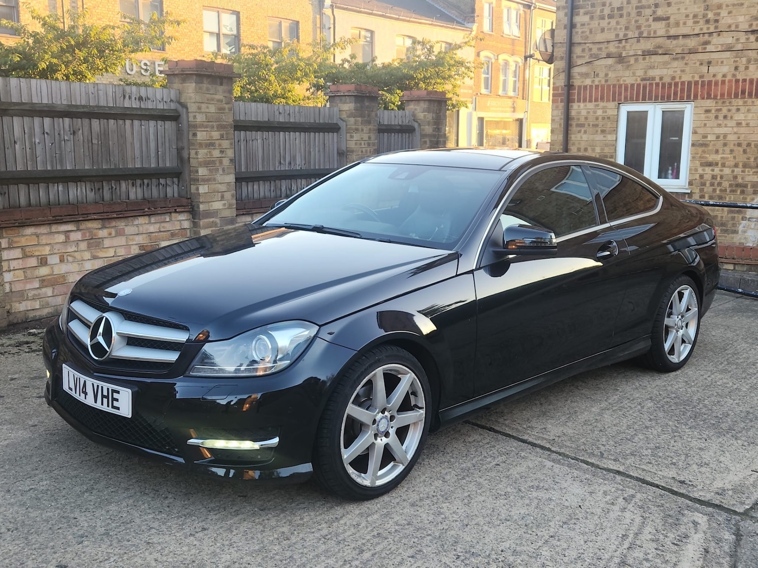 Used Mercedes-Benz C Class 2014 for sale - 76287037: Photo 12
