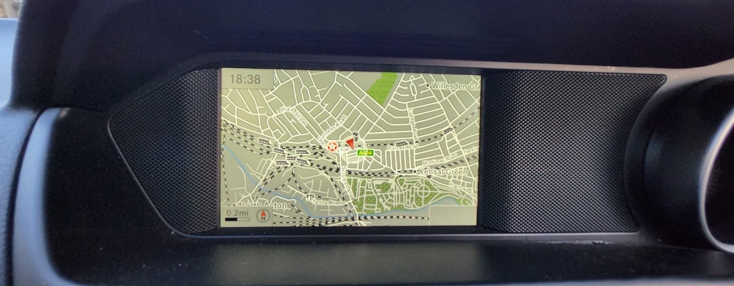 Used Mercedes-Benz C Class 2014 for sale - 76287037: Photo 30