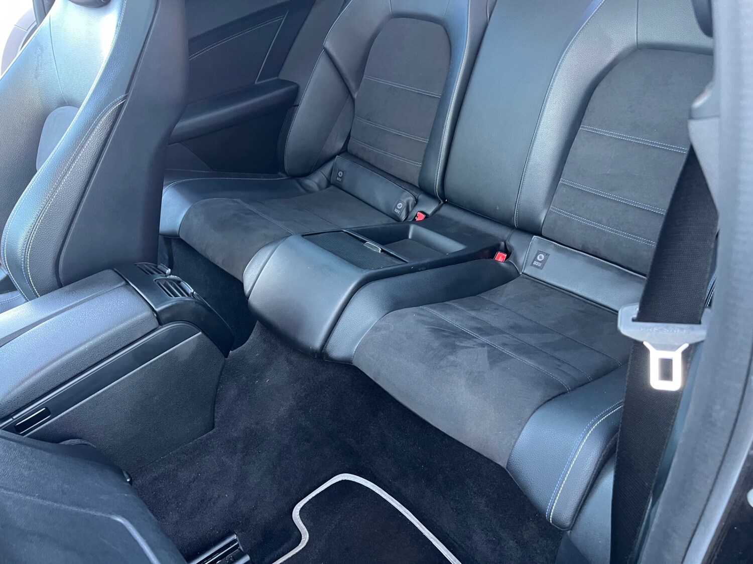 Used Mercedes-Benz C Class 2014 for sale - 78141237: Photo 15