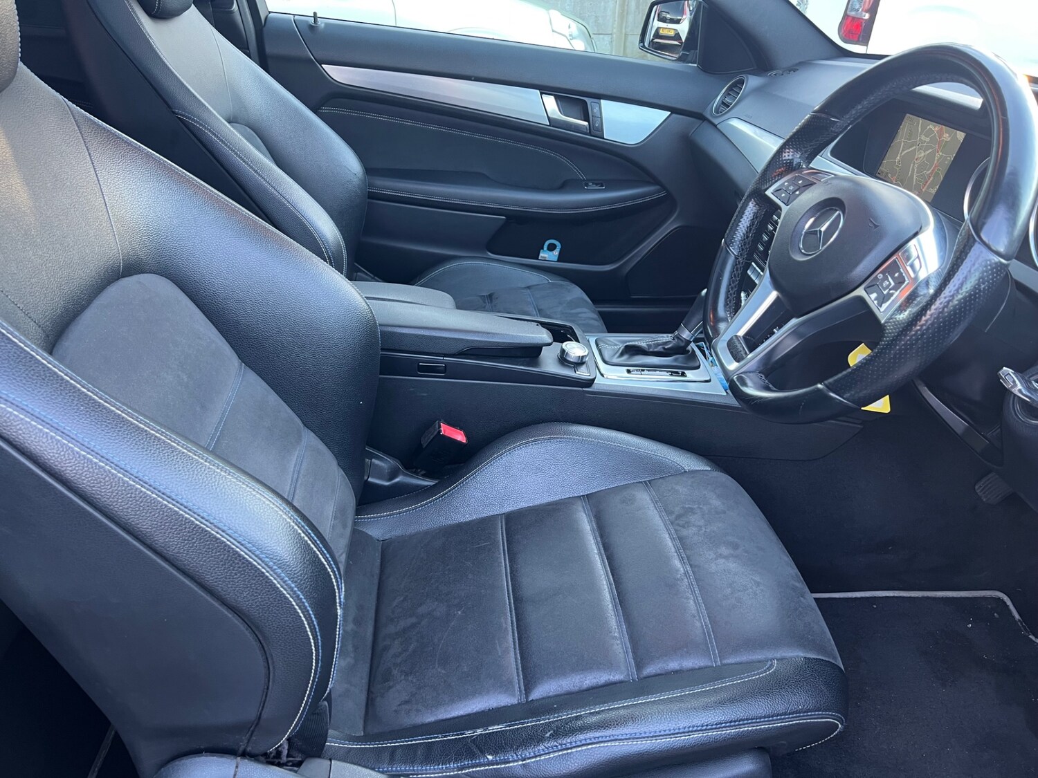 Used Mercedes-Benz C Class 2014 for sale - 78141237: Photo 18