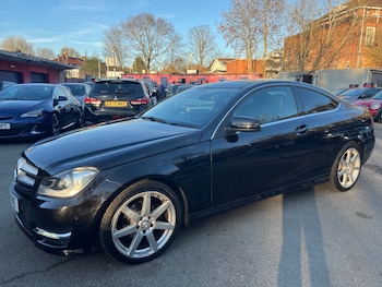 Used Mercedes-Benz C Class 2014 for sale - 78141237: Photo