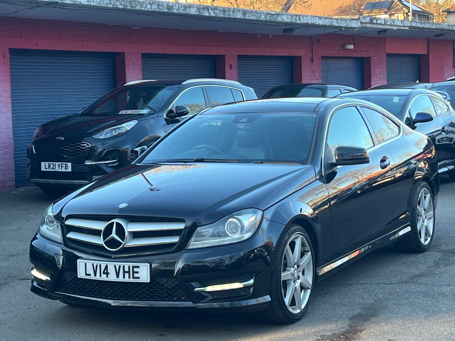 Used Mercedes-Benz C Class 2014 for sale - 78141237: Photo 8