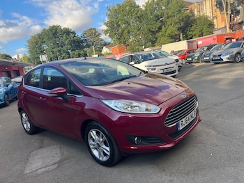 2015 (64) - 1.0 EcoBoost Zetec 5dr