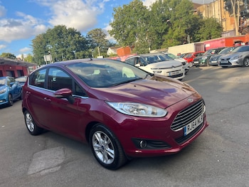 Used Ford Fiesta 2015 for sale - 75592699: Photo