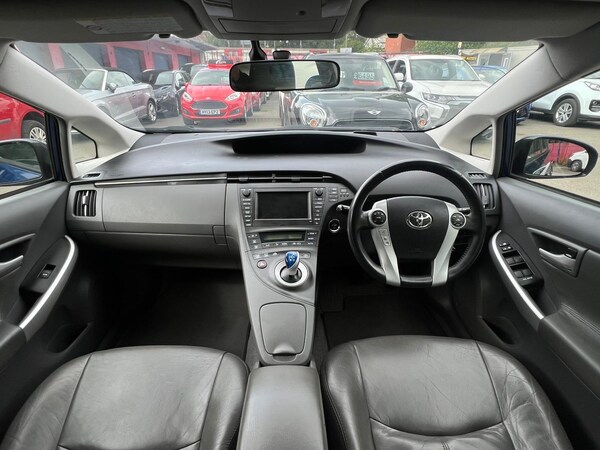 Used Toyota Prius 2010 for sale - 75266868: Photo 17