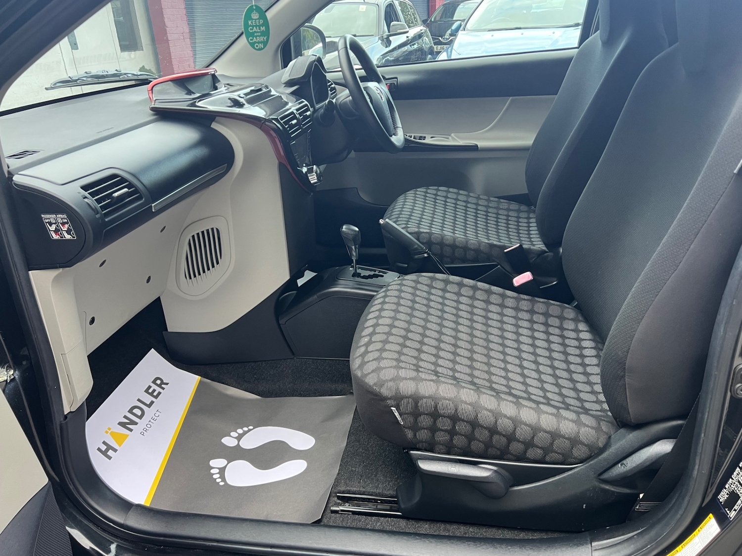 Used Toyota IQ 2012 for sale - 75976121: Photo 17