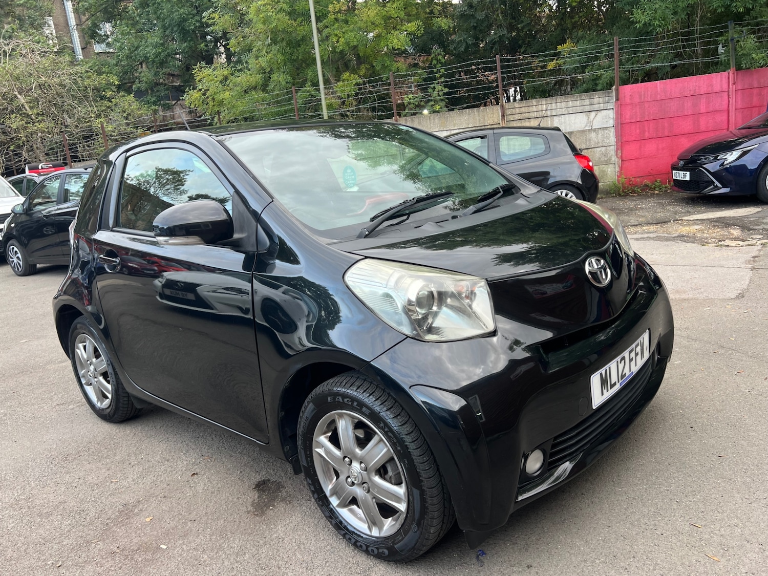 Used Toyota IQ 2012 for sale - 75976121: Photo 2