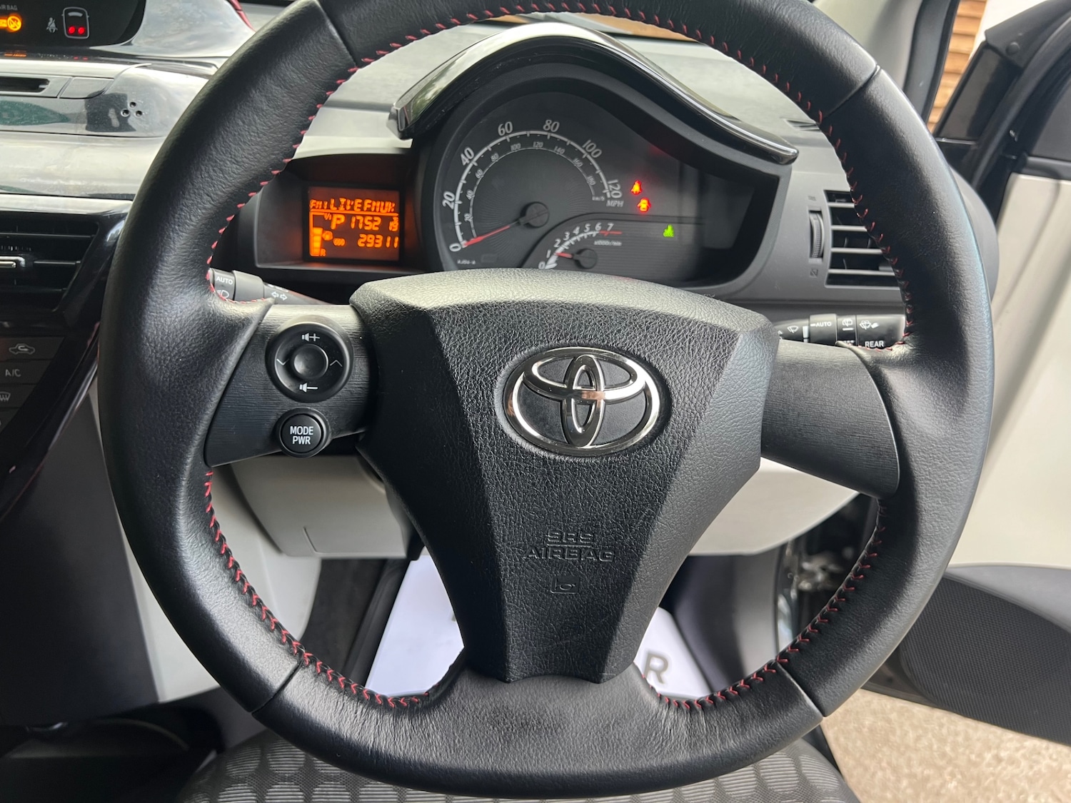 Used Toyota IQ 2012 for sale - 75976121: Photo 20