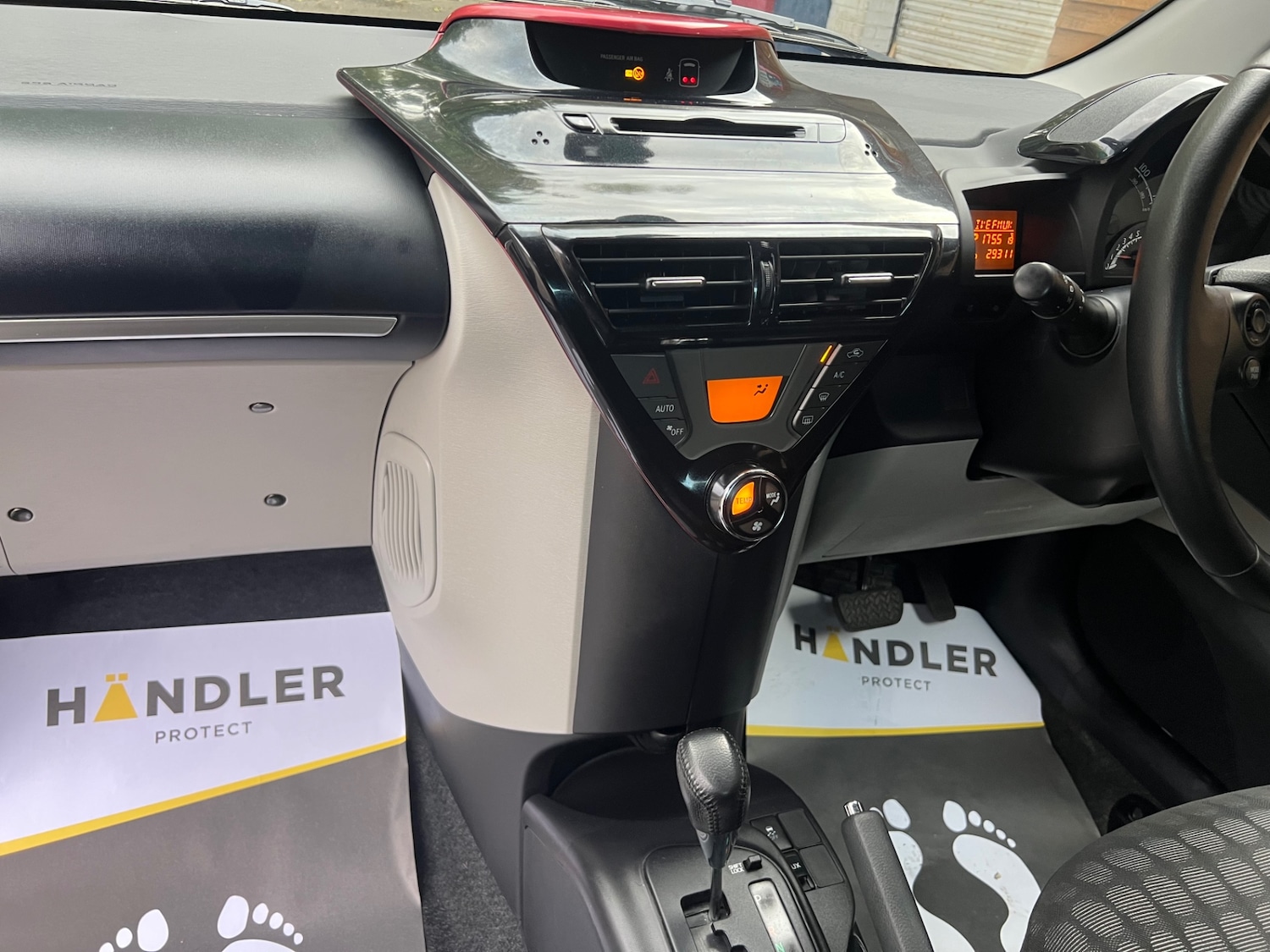 Used Toyota IQ 2012 for sale - 75976121: Photo 34