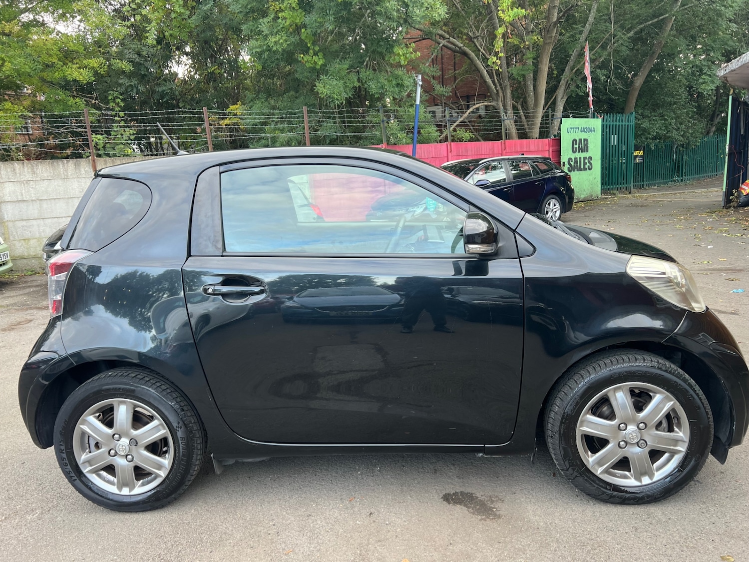 Used Toyota IQ 2012 for sale - 75976121: Photo 6