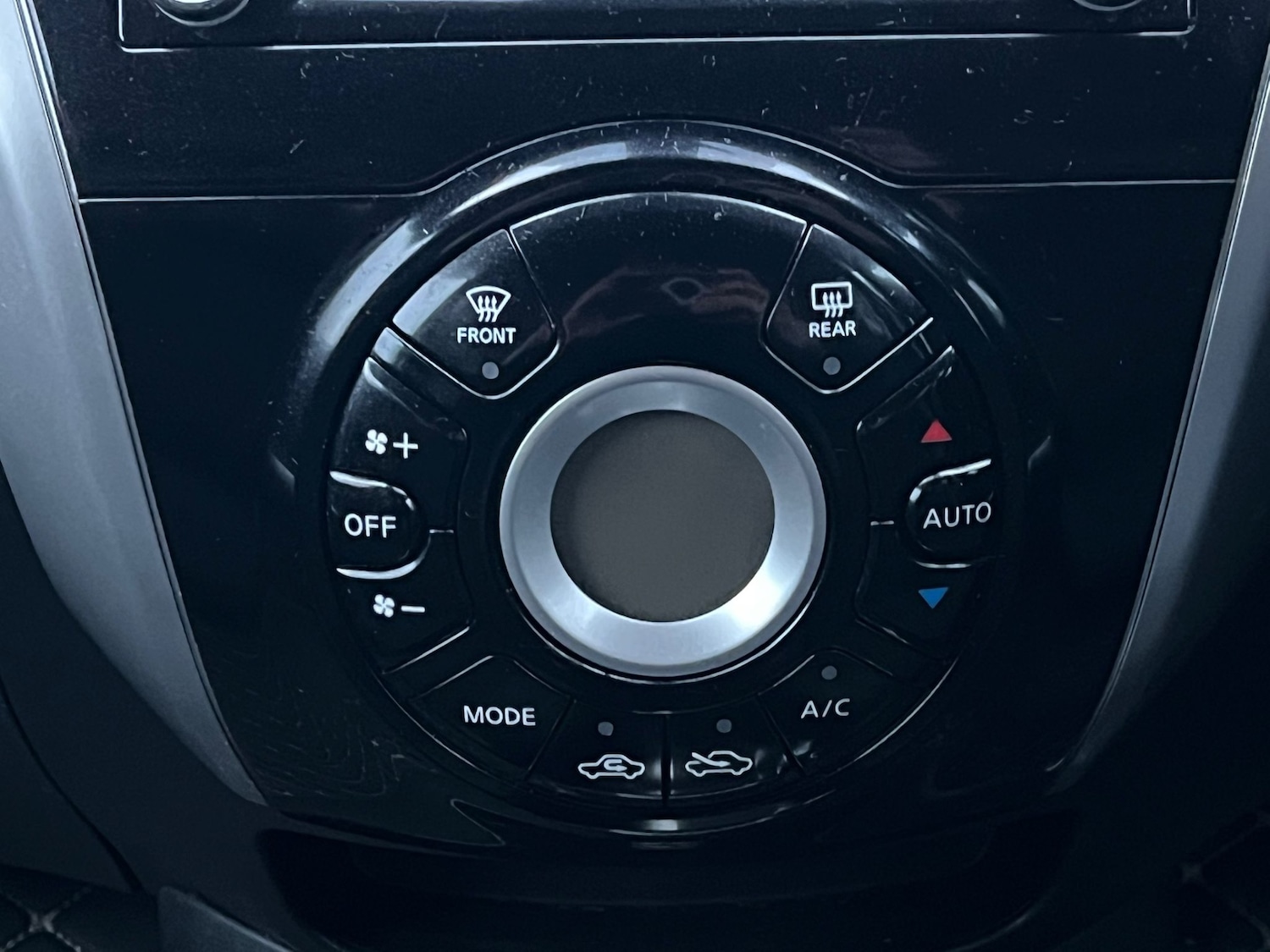 Used Nissan Note 2014 for sale - 76511132: Photo 29