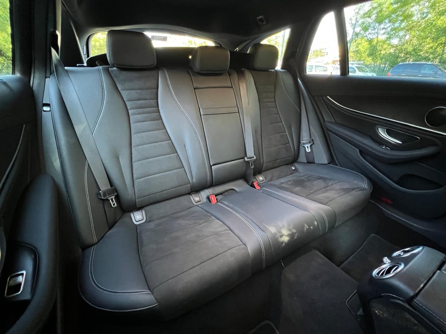 Used Mercedes-Benz E Class 2019 for sale - 76011919: Photo 18