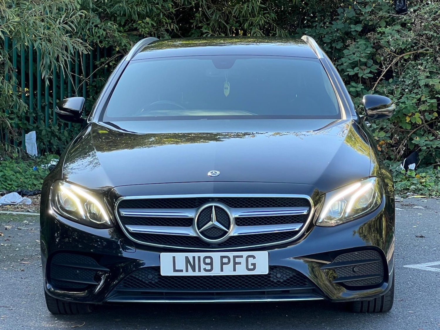 Used Mercedes-Benz E Class 2019 for sale - 76011919: Photo 2