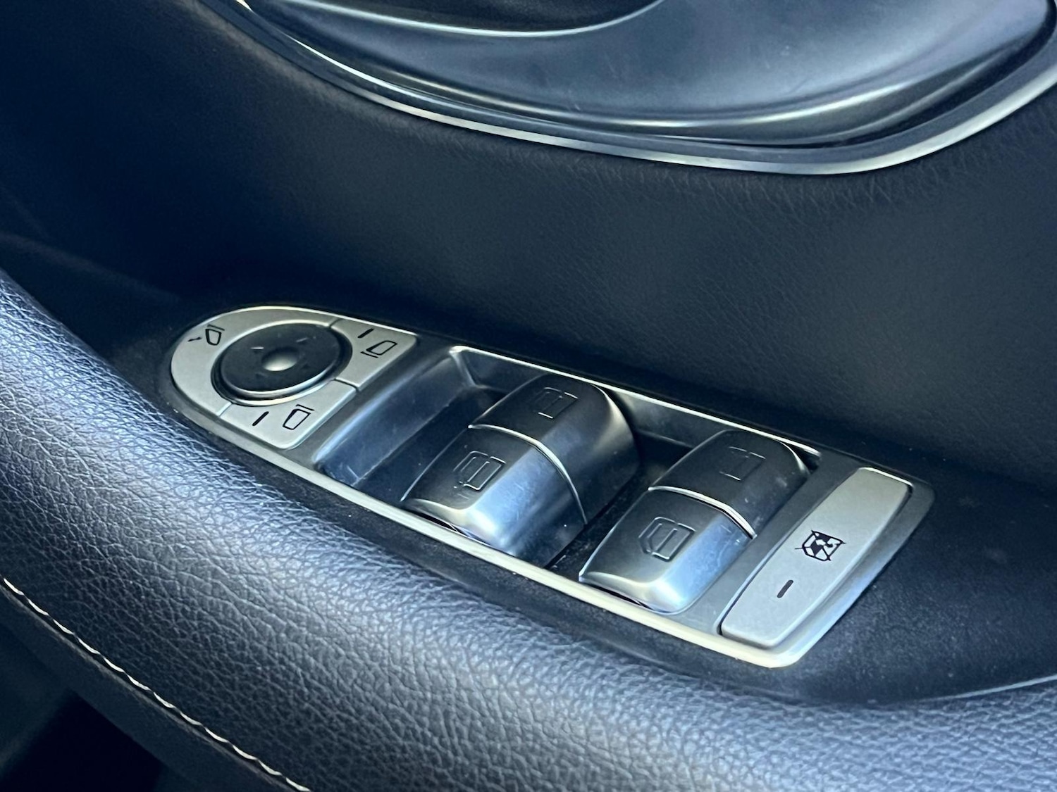 Used Mercedes-Benz E Class 2019 for sale - 76011919: Photo 26