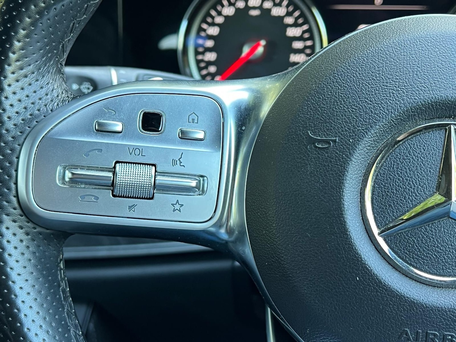 Used Mercedes-Benz E Class 2019 for sale - 76011919: Photo 31