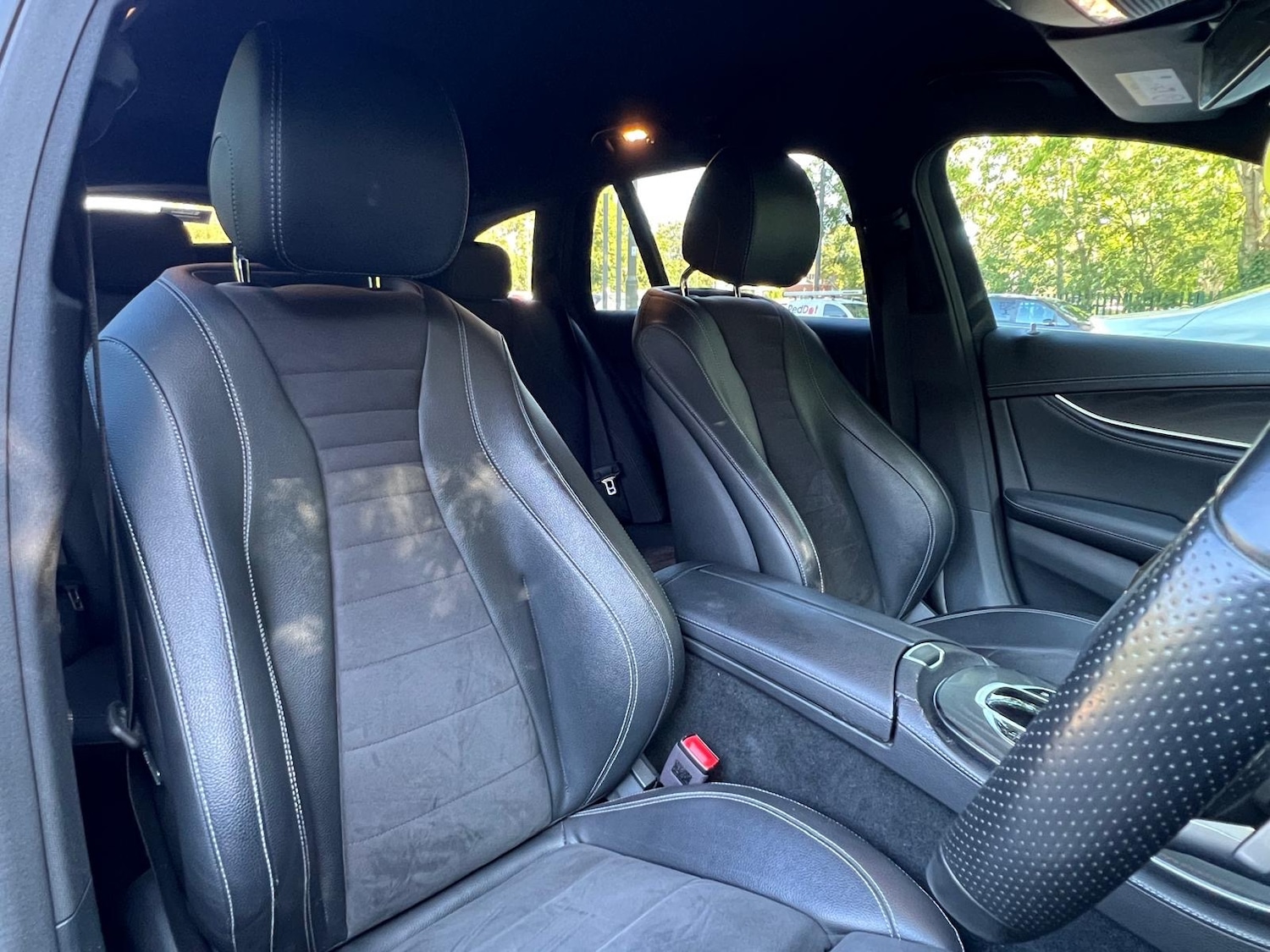 Used Mercedes-Benz E Class 2019 for sale - 76011919: Photo 4