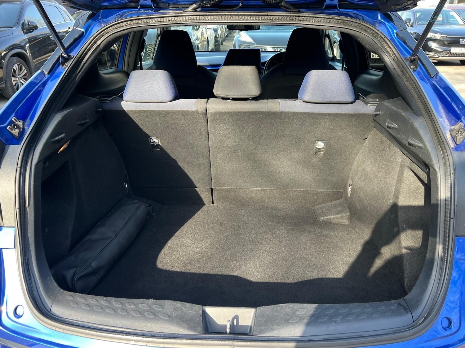 Used Toyota C-HR 2018 for sale - 78169033: Photo 17