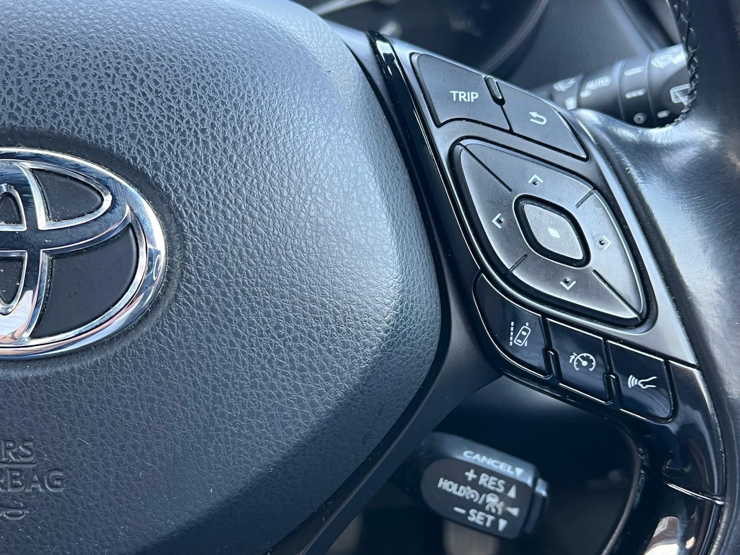 Used Toyota C-HR 2018 for sale - 78169033: Photo 23