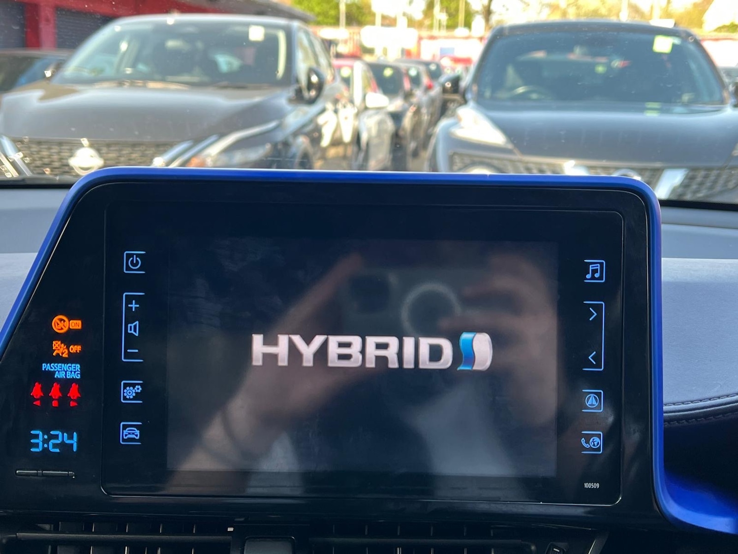 Used Toyota C-HR 2018 for sale - 78169033: Photo 28