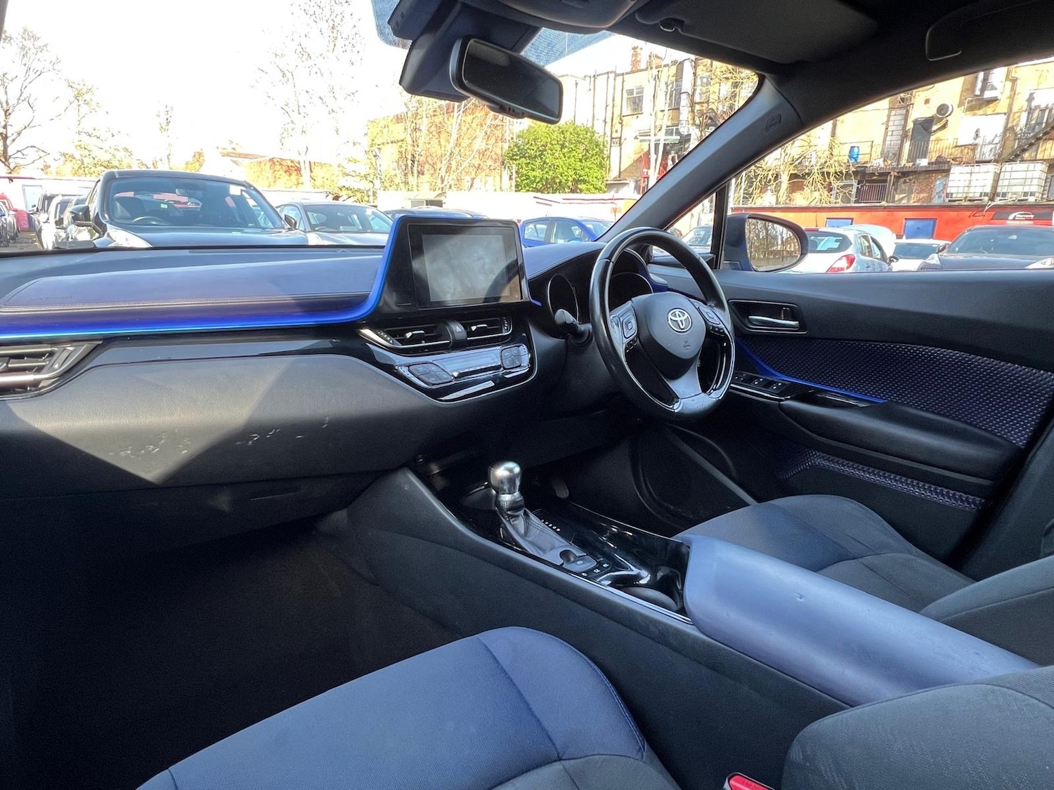 Used Toyota C-HR 2018 for sale - 78169033: Photo 6